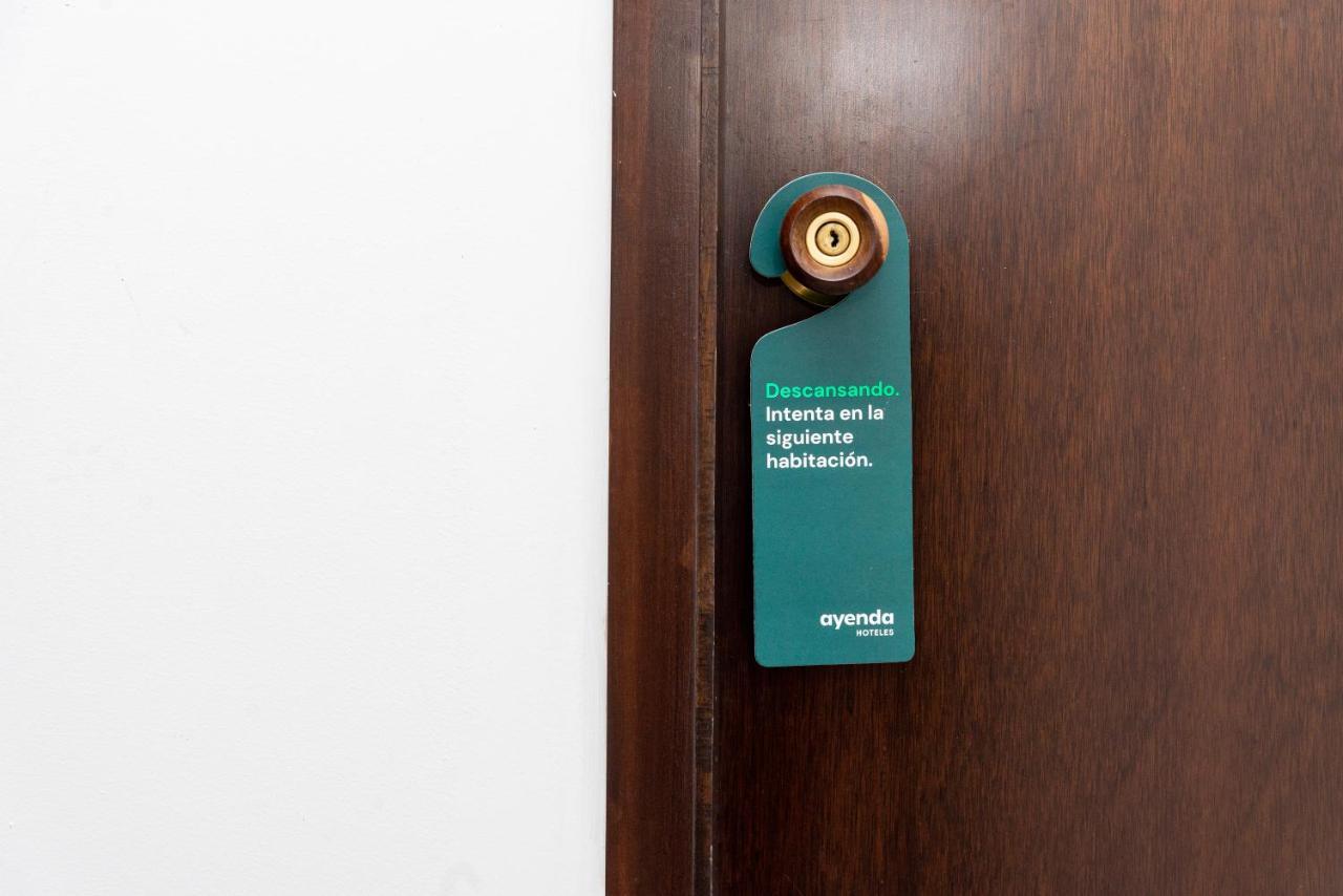 Hotel Ayenda Casa Cano 1805 3*