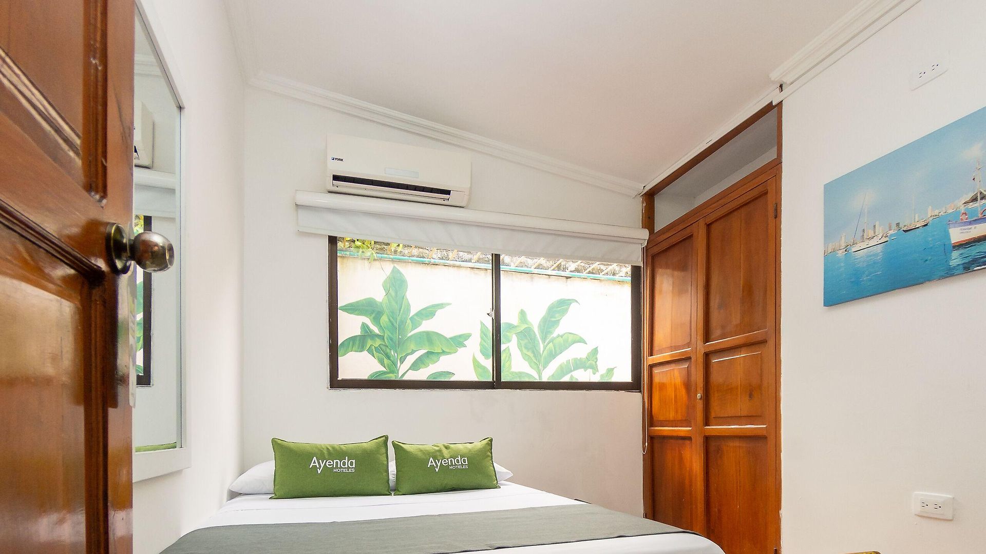 Hotel Ayenda Casa Cano 1805