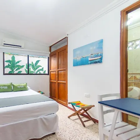 Hotel Ayenda Casa Cano 1805