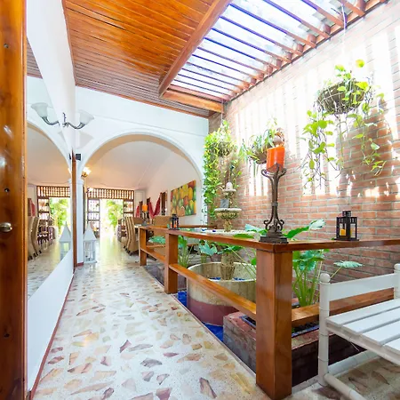 Ayenda Casa Cano 1805